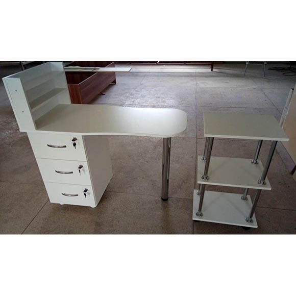 Стол маникюрный с ящиками Стол маникюрный с ящиками