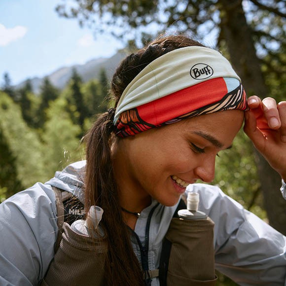 Бандана Buff CoolNet UV Theaberry Multi 135923.555.10.00