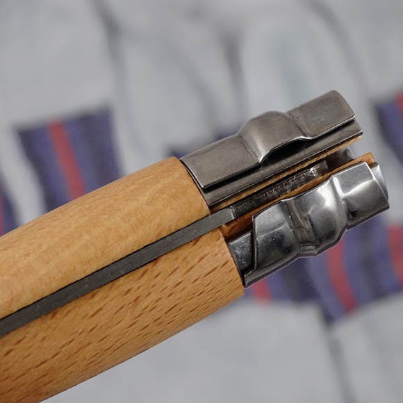 Нож Opinel №9, рукоять из бука Нож Opinel №9, рукоять из бука