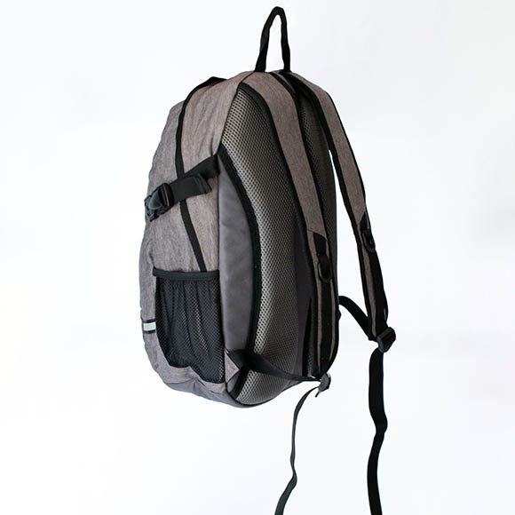 Рюкзак Tramp Slash (серый, 27 л.) TRP-036 Рюкзак Tramp Slash (серый, 27 л.) TRP-036