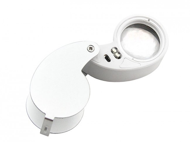 Лупа складная с подсветкой Veber, 40x, 25 мм Лупа складная с подсветкой Veber, 40x, 25 мм