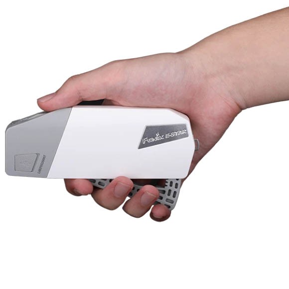 Фонарь ручной Fenix E-STAR с автономным питанием Фонарь ручной Fenix E-STAR с автономным питанием