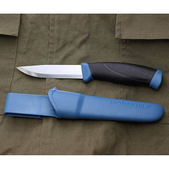 Нож Morakniv Companion Navy Blue, нерж сталь, прорезиненная рукоять с синими накладками