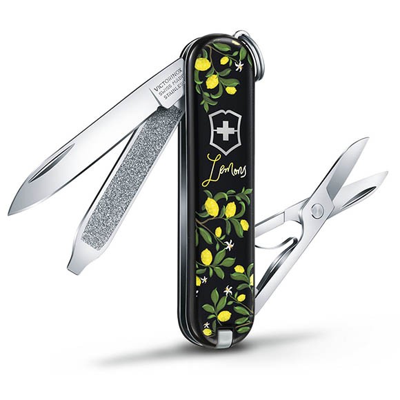 Нож-брелок Victorinox Classic, LE, 58 мм, 7 функций, "When life gives you Lemons", 0.6223.L1905 Нож-брелок Victorinox Classic, LE, 58 мм, 7 функций, "When life gives you Lemons", 0.6223.L1905
