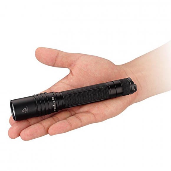 Фонарь Fenix E20 XP-E2 Фонарь Fenix E20 XP-E2