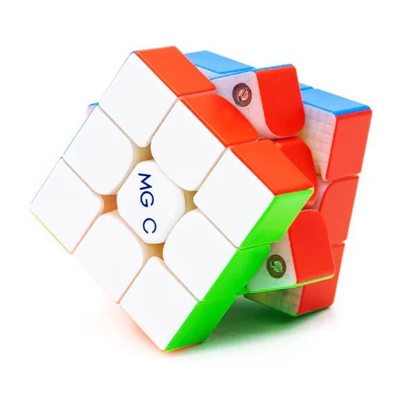 Кубик Рубика YJ 3x3x3 MGC Evo, цветной пластик Кубик Рубика YJ 3x3x3 MGC Evo, цветной пластик